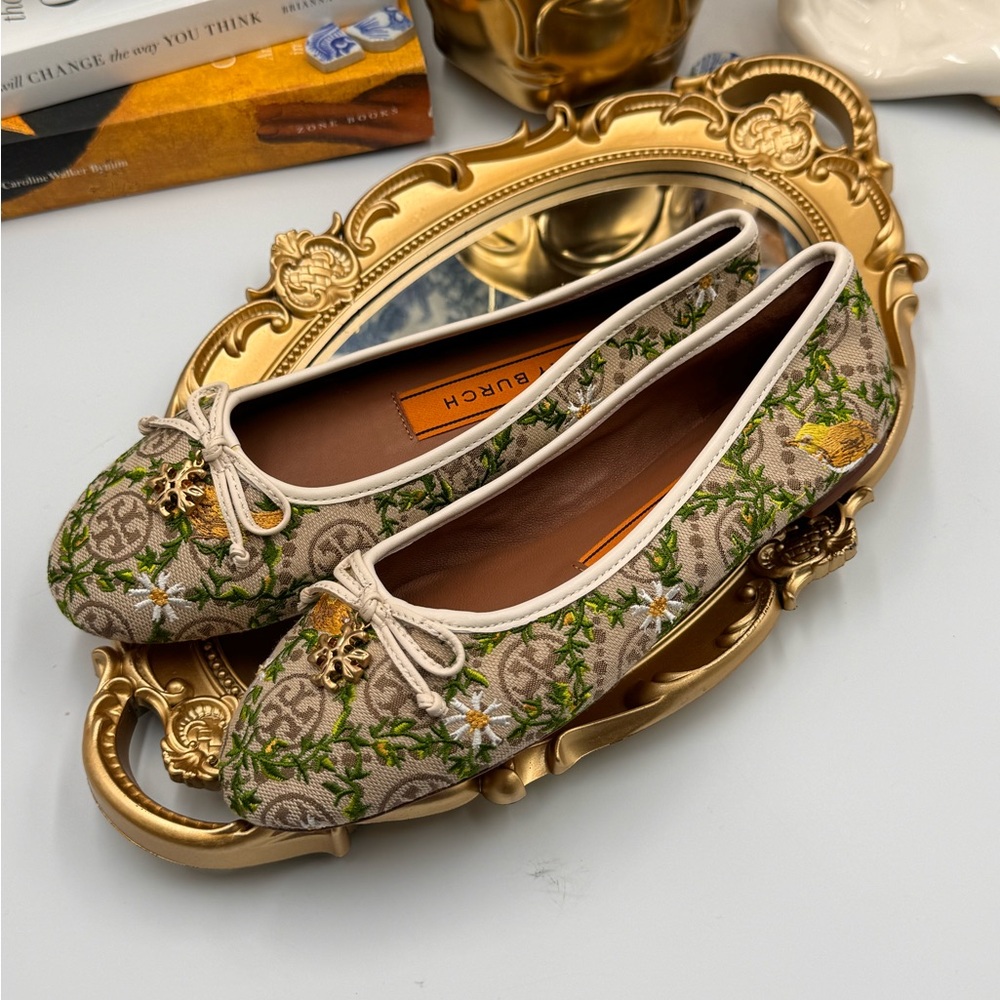 🆕 TORY BURCH 🧿 BNWOB T Monogram Tory Charm Ballet Flat - Size 5.5 - Picture 8 of 14